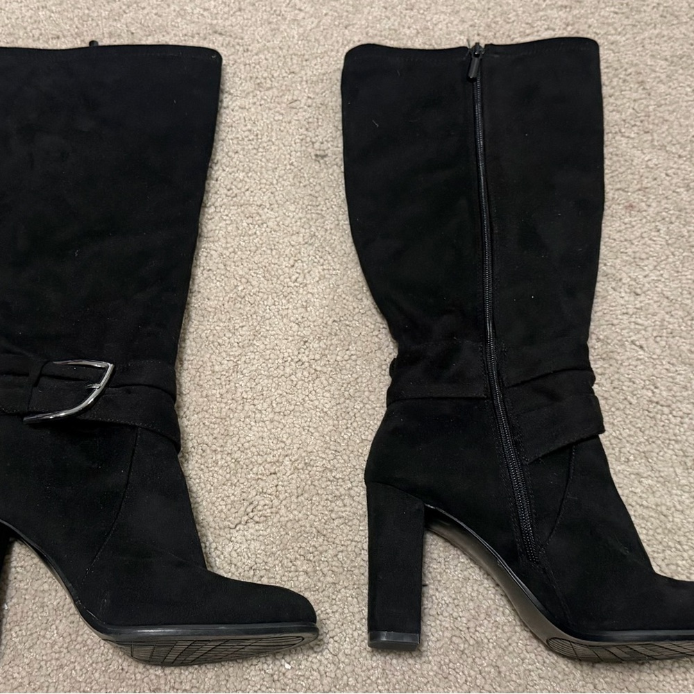 Black Suede Mid-Calf Block Heel Boots